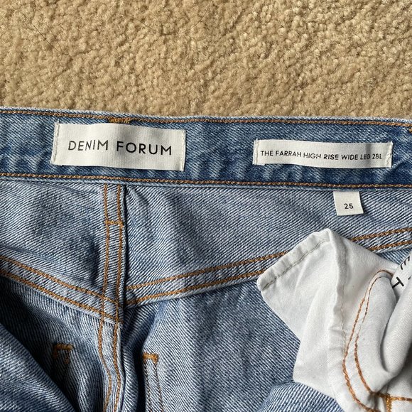 Aritzia Denim Forum The Farrah Hi-Rise Wide Jean - Picture 3 of 4